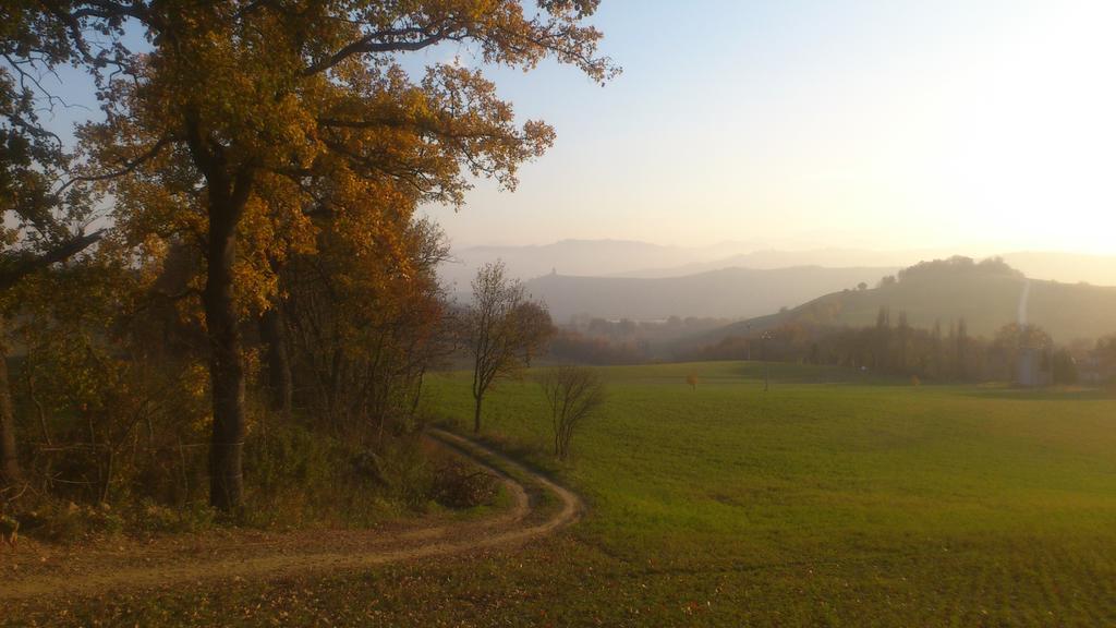 Poggio Dei Prugnoli Tavoleto Exterior foto