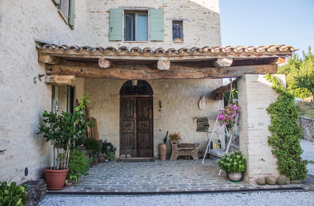 Poggio Dei Prugnoli Tavoleto Exterior foto