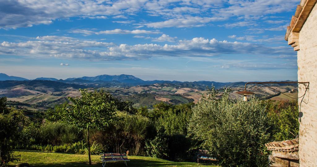 Poggio Dei Prugnoli Tavoleto Exterior foto