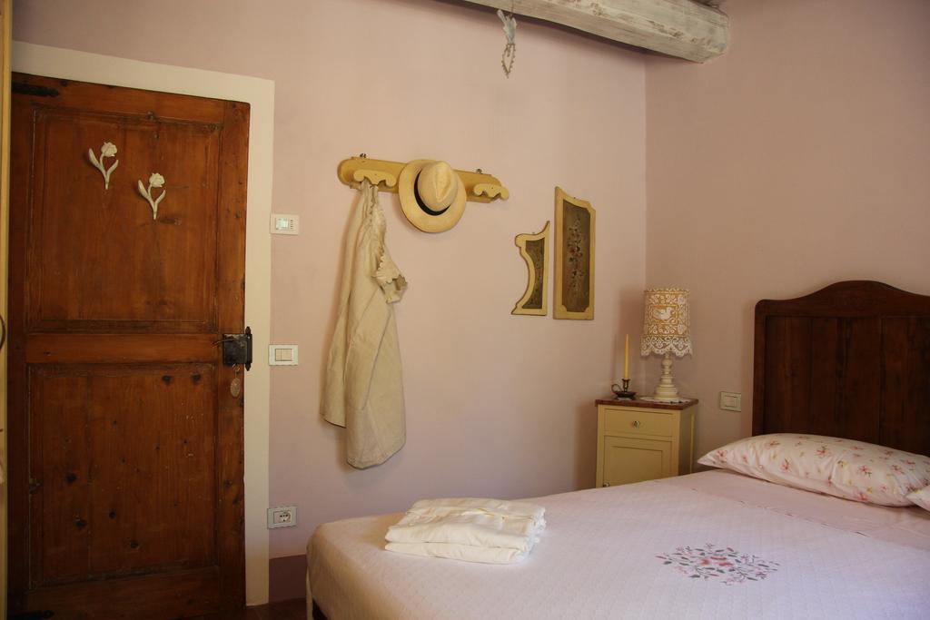 Poggio Dei Prugnoli Tavoleto Exterior foto